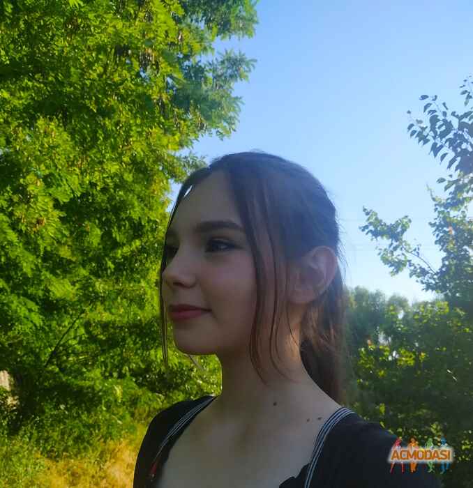 Анна Ростиславівна Шпортій фото №1413755. Завантажено 22 Червня 2019