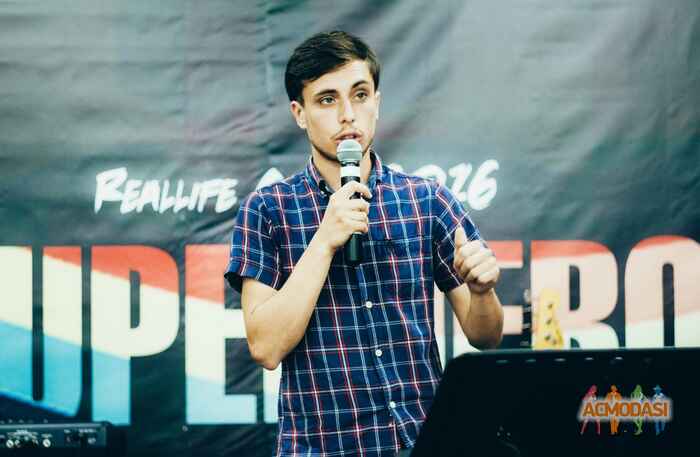 Никита Игоревич Герасименко фото №1018442. Завантажено 09 Лютого 2017