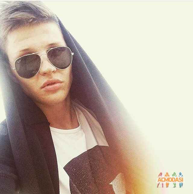 Александр Геннадьевич Андреев фото №1252720. Завантажено 01 Липня 2018