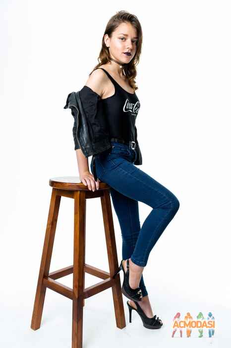 Таня Юриевна Моренец фото №932669. Завантажено 15 Липня 2016