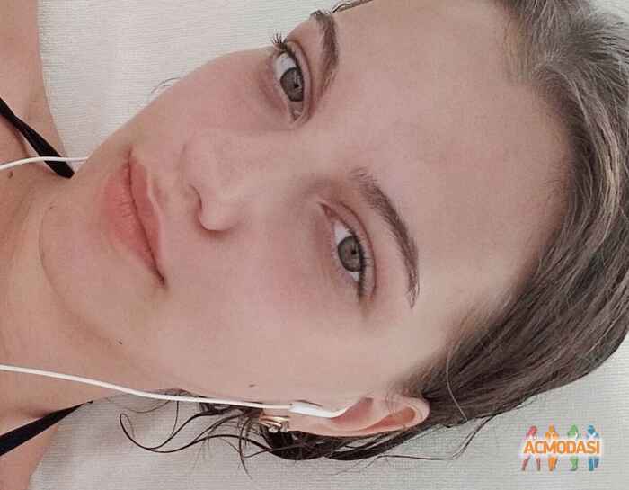 Ярослава Олександрівна Гадомська фото №1379675. Завантажено 18 Березня 2019