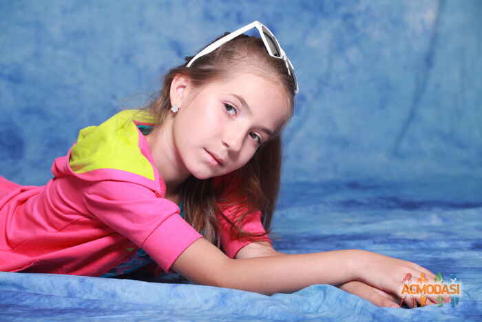 Маша Володимирівна Волкова фото №1039666. Завантажено 04 Квітня 2017