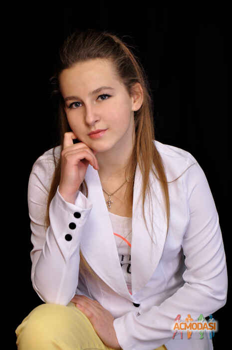 Софія  Дерев