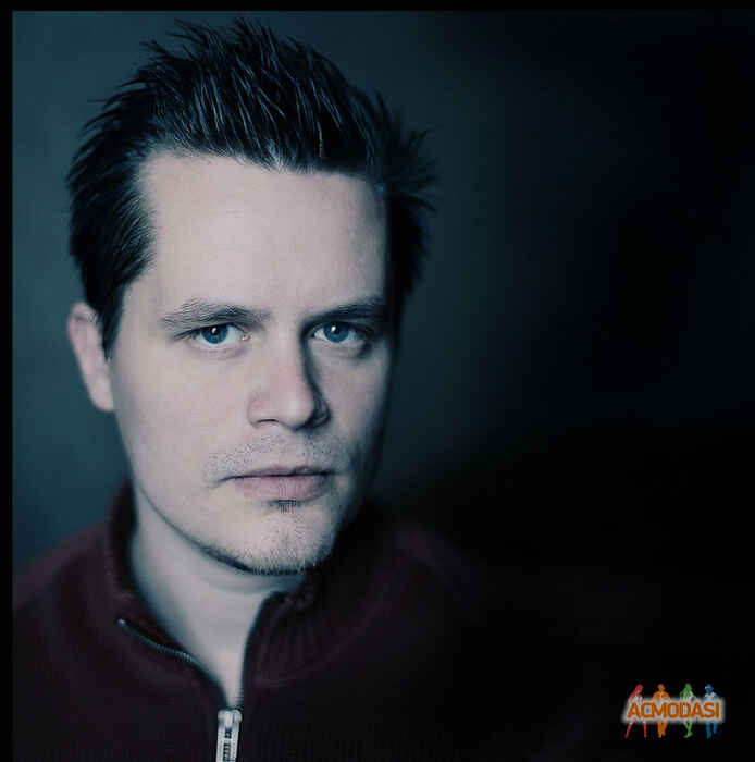 Макс Викторович Гаврилов фото №165472. Завантажено 15 Березня 2012