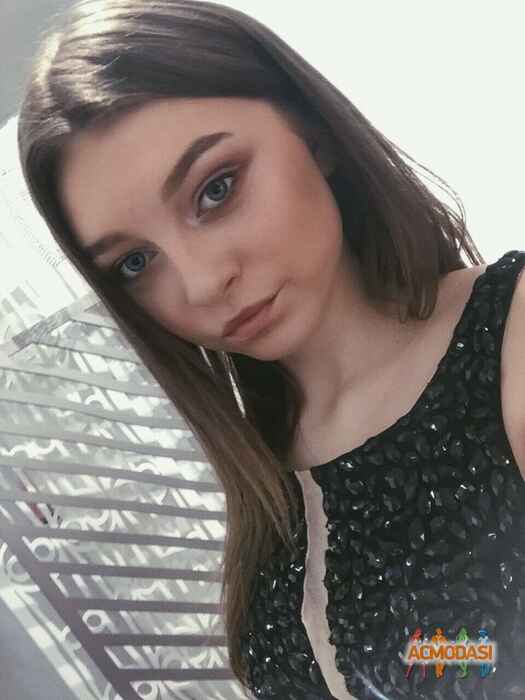 Василина Анатоліївна Дика фото №1400337. Завантажено 15 Травня 2019