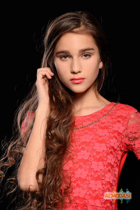 Вікторія Степанівна Шинкар фото №1058520. Завантажено 25 Травня 2017