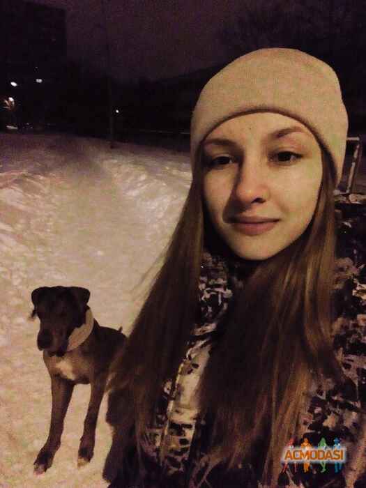 Яна Владиславовна Лях фото №1099376. Завантажено 04 Вересня 2017