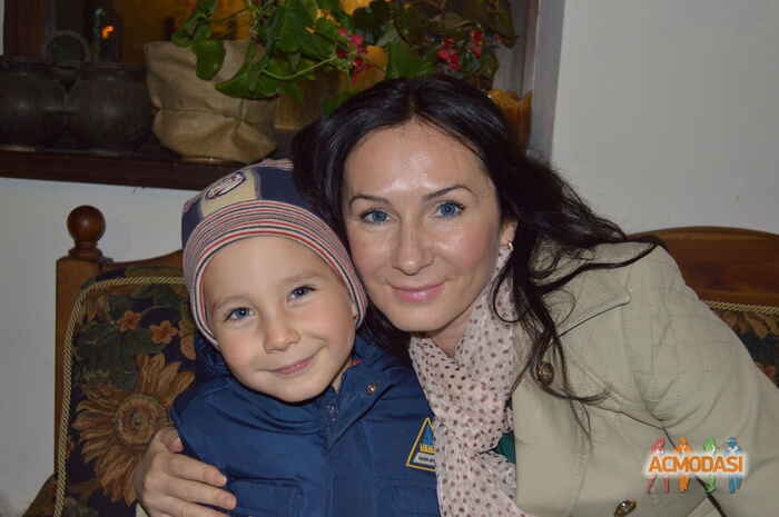 Оксана   фото №538496. Завантажено 22 Листопада 2013