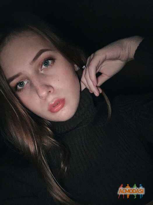 Даша Володимирівна Лубко фото №1154000. Завантажено 17 Грудня 2017