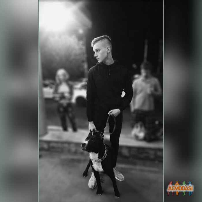 Евгений Олеговичь Кравченко фото №1096541. Завантажено 27 Серпня 2017