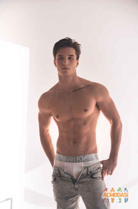 Максим Виталиевич Блинов фото №1490716. Завантажено 23 Грудня 2019