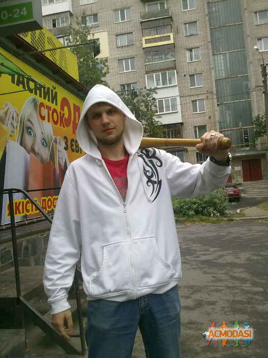 Леонид  Константинович фото №314401. Завантажено 22 Грудня 2012