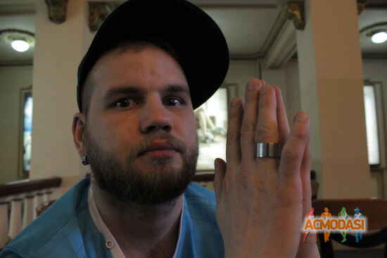 Славик  Тихонский фото №361837. Завантажено 11 Березня 2013