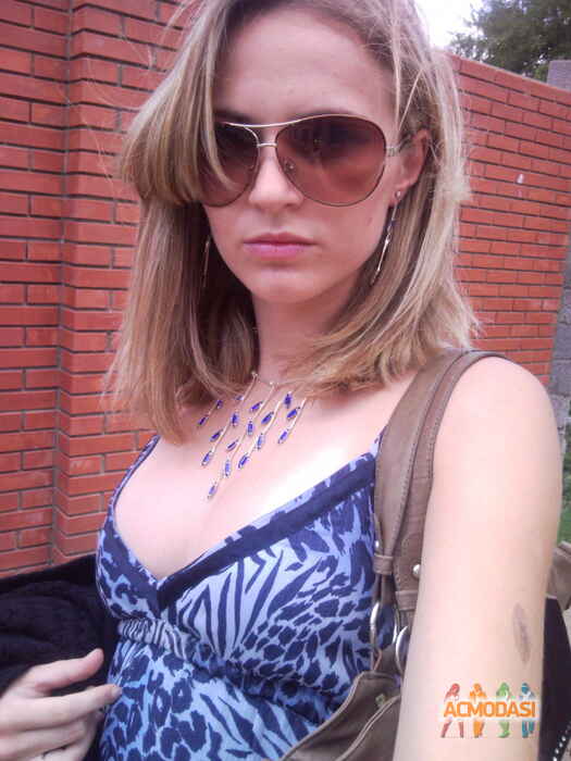 Карина Геннадиевна Томчук фото №38160. Завантажено 18 Травня 2011