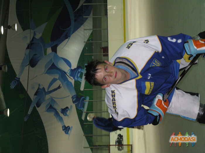 Богдан  Дмитрович фото №793043. Завантажено 01 Квітня 2015