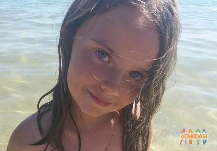 Катя Вячеславівна Соловей фото №1112486. Завантажено 04 Жовтня 2017