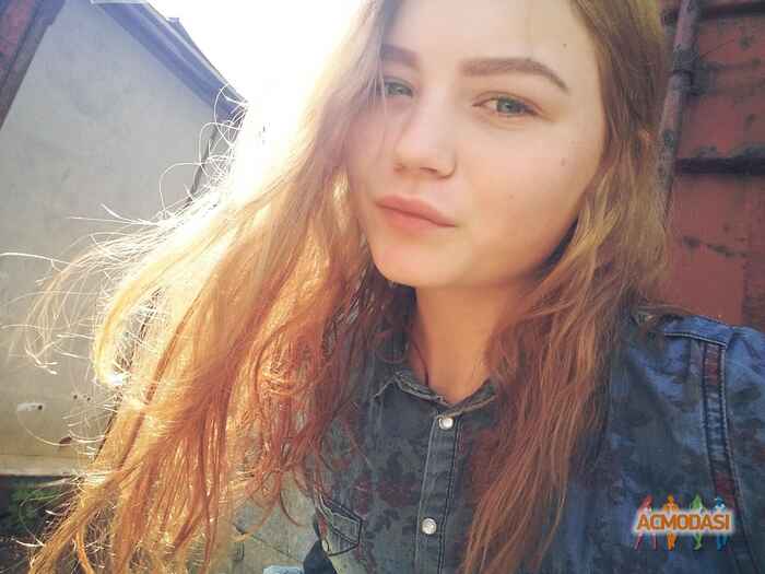 Карина Сергеевна Дубовик фото №908358. Завантажено 10 Травня 2016
