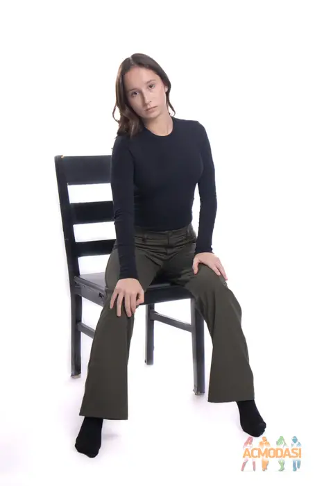 Карина  Ковальчук фото №1751369. Завантажено 07 Січня 2026