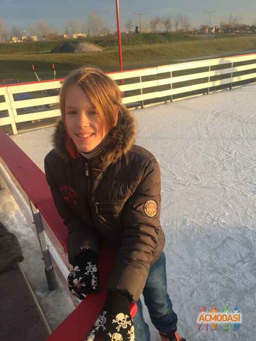 Михаил Вячеславович Сары- Юрьев фото №1042661. Завантажено 12 Квітня 2017