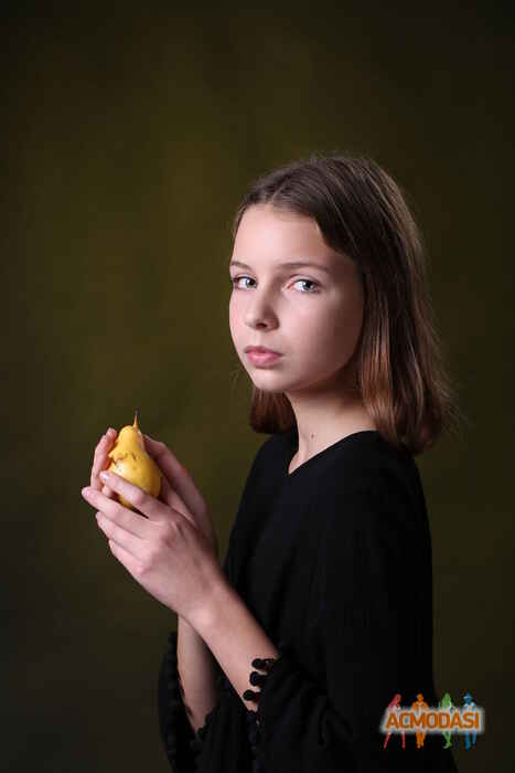 Ніна Вячеславівна Чичирко фото №1411502. Завантажено 16 Червня 2019