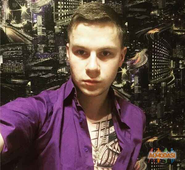 Артем Валерійович Стружко фото №1426403. Завантажено 24 Липня 2019