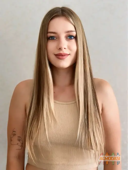 Violeta  Komarova фото №1741652. Завантажено 01 Квітня 2025