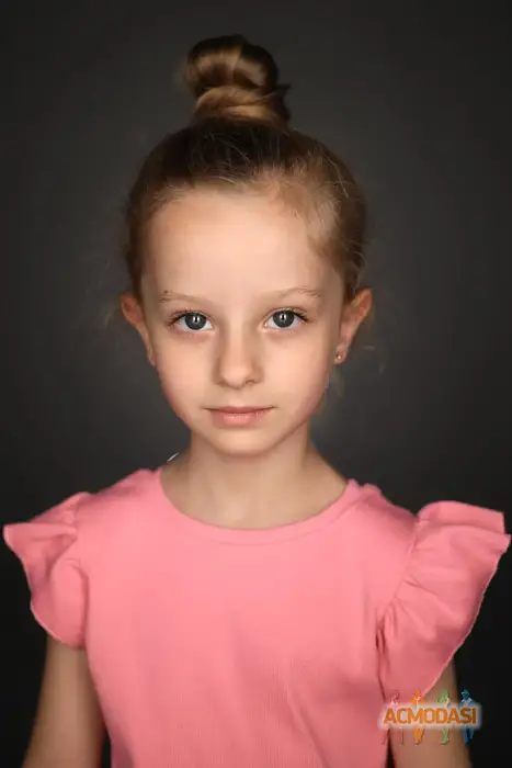 Sofiia  Haivoronska фото №1747416. Завантажено 17 Вересня 2025