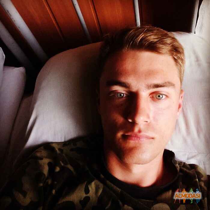 Евгений Юрьевич  фото №1025536. Завантажено 26 Лютого 2017