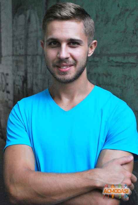 Artem  Veselsky фото №1096854. Завантажено 28 Серпня 2017