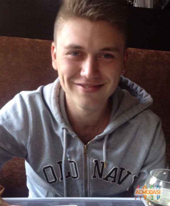 Женя Виталиевич Мохорт фото №1158604. Завантажено 01 Січня 2018