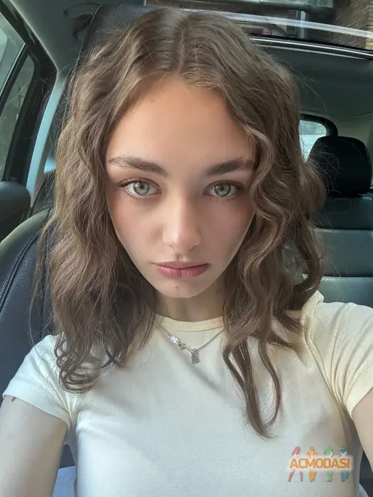 Oleksandra Oleksandrivna Shvets фото №1742301. Завантажено 22 Квітня 2025