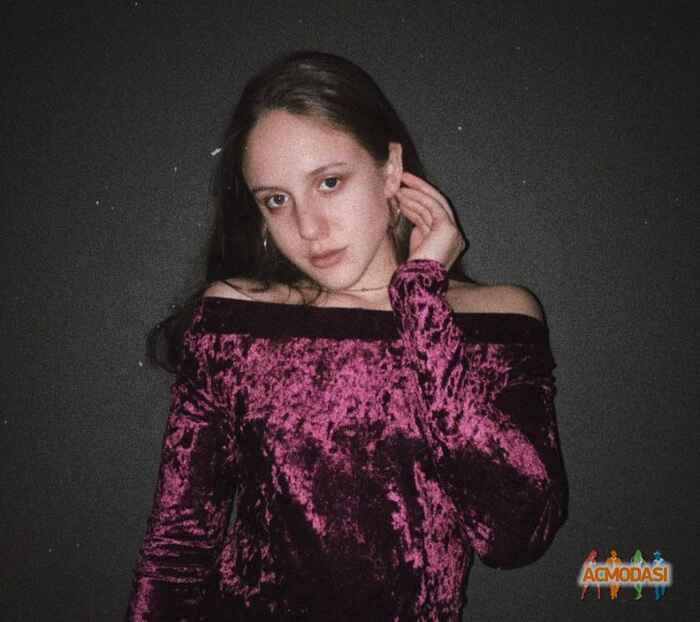 Алина Павловна Шуляр фото №1349469. Завантажено 13 Січня 2019