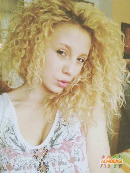 Karina  Kuzmik фото №177998. Завантажено 03 Квітня 2012