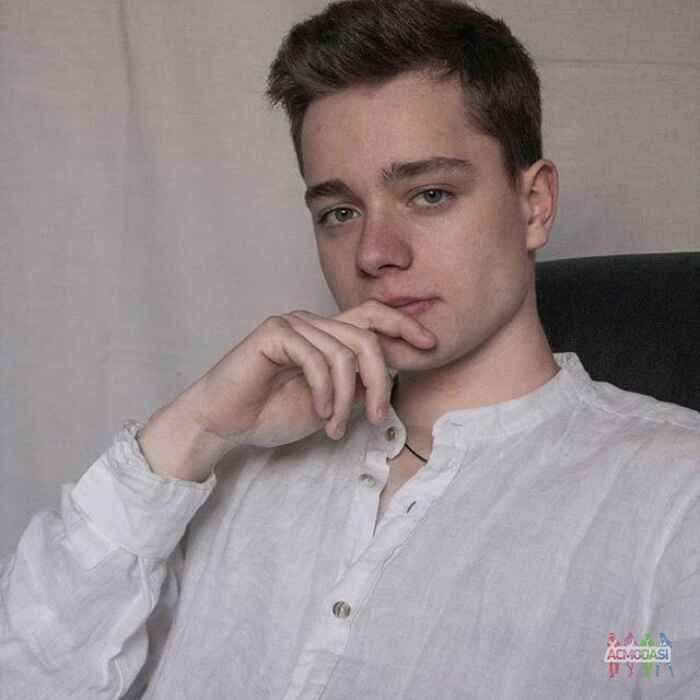 Максим  Жеглин фото №1607411. Завантажено 16 Лютого 2021