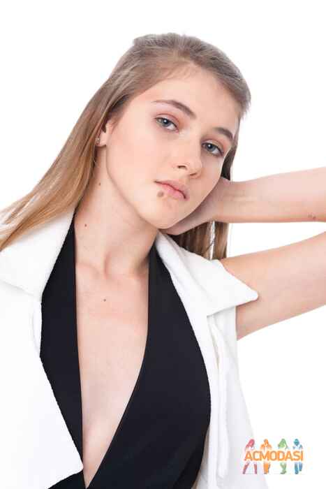 Елизавета Тарасовна Щербакова фото №1012603. Завантажено 27 Січня 2017