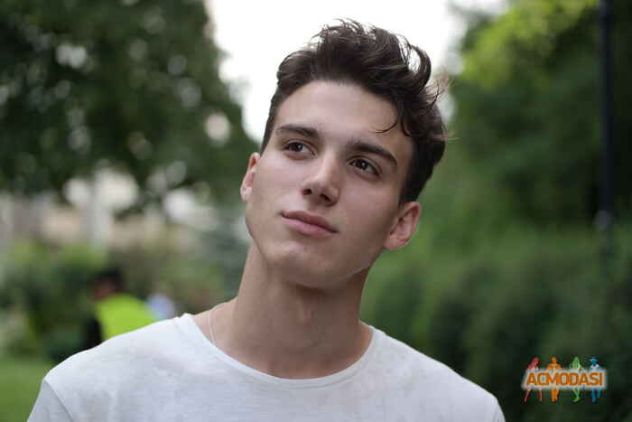 Максим Леонидович Белоус фото №1305201. Завантажено 11 Жовтня 2018