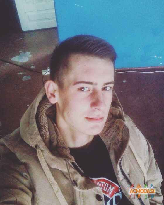 Ярик  Коваленко фото №988901. Завантажено 23 Листопада 2016