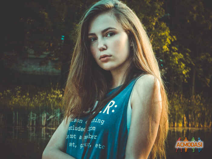 Катя Володимирівна Мельник фото №918906. Завантажено 09 Червня 2016