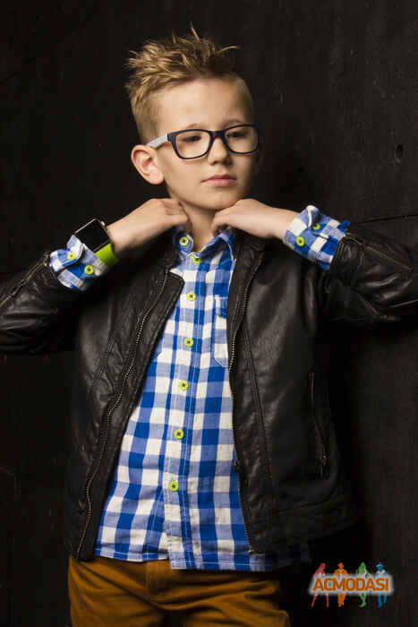 Богдан Володимирович Ковчежнюк фото №1081428. Завантажено 20 Липня 2017