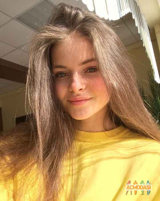 Юлія Дмитрівна Соловйова фото №1204884. Завантажено 13 Березня 2018
