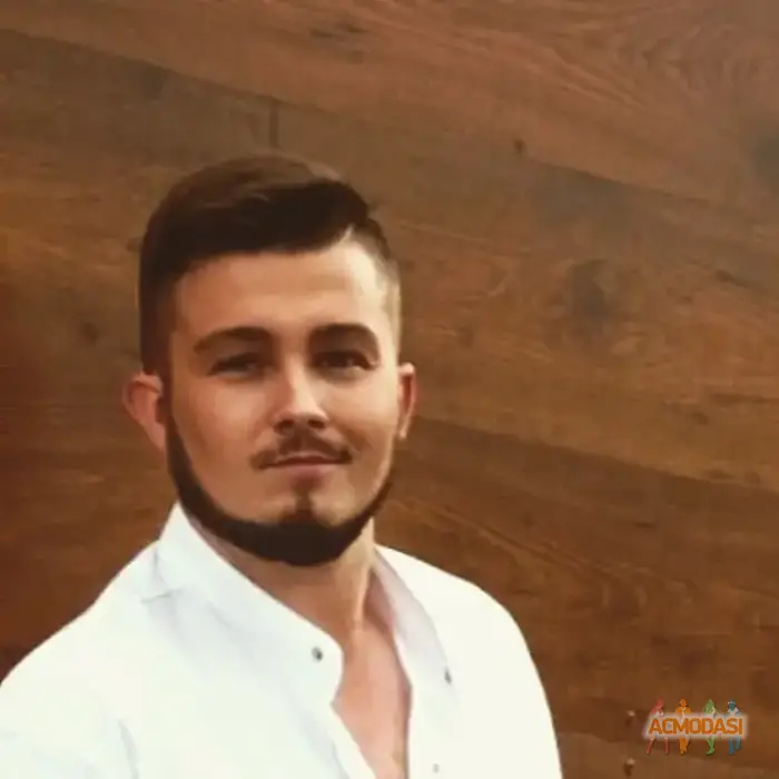 Александр Валерьевич Ковальчук фото №1749451. Завантажено 12 Листопада 2025