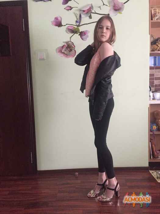 Анна Вячеславівна Тищенко фото №1082768. Завантажено 24 Липня 2017