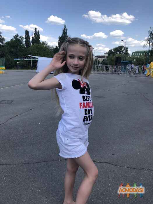 Діана Олексіївна Вербещук фото №1406431. Завантажено 03 Червня 2019