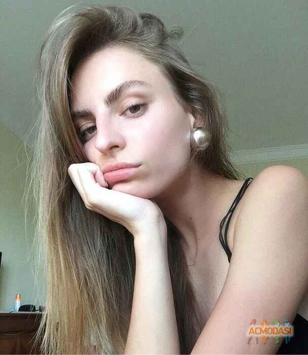 Yana  Honcharuk фото №1599295. Завантажено 14 Січня 2021