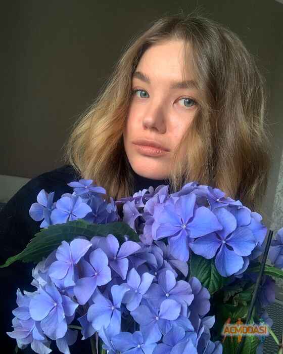 Вікторія  Бурнакова фото №1634773. Завантажено 16 Червня 2021