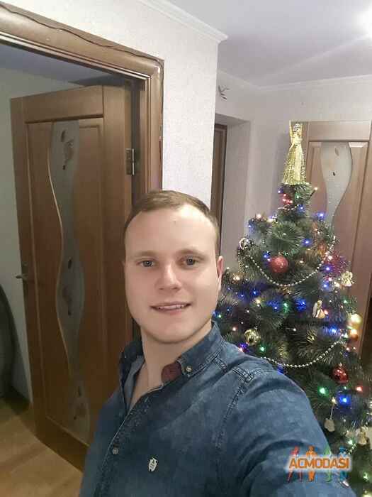 Макс Дмитрович Биков фото №1178571. Завантажено 03 Лютого 2018