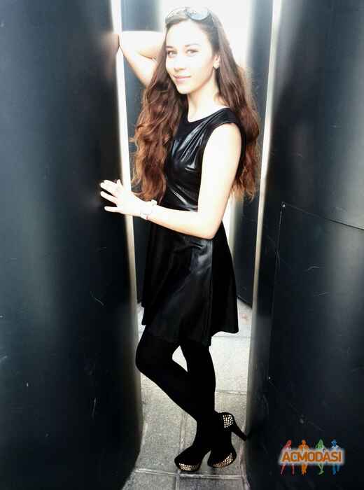 Оксана Русланівна Костенко фото №993167. Завантажено 04 Грудня 2016