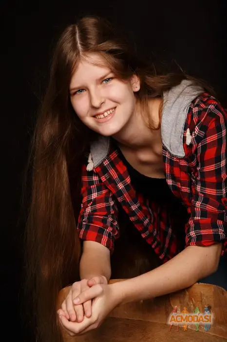 Еліна  Мишанич фото №1743864. Завантажено 06 Червня 2025