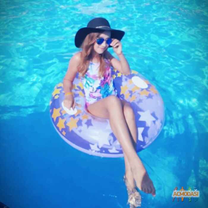 Тіна Роменівна Мекшун фото №1089357. Завантажено 09 Серпня 2017