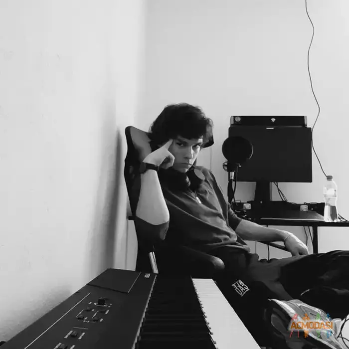 Maksym  Kornilov фото №1747856. Завантажено 25 Вересня 2025